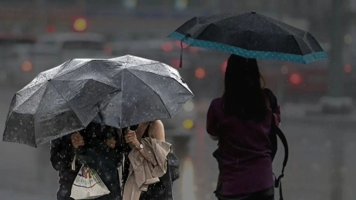 BAYRAM HAVA DURUMU: Bazı bölgelerde sel riski var! Meteoroloji'den peş peşe uyarılar BAYRAM HAVA DURUMU: Bazı bölgelerde sel riski var! Meteoroloji'den peş peşe uyarılar