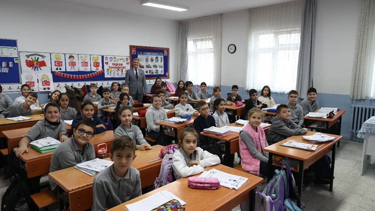 18 milyon öğrenci ders başı yaptı! Bir dahaki ara tatil ne zaman? 18 milyon öğrenci ders başı yaptı! Bir dahaki ara tatil ne zaman?