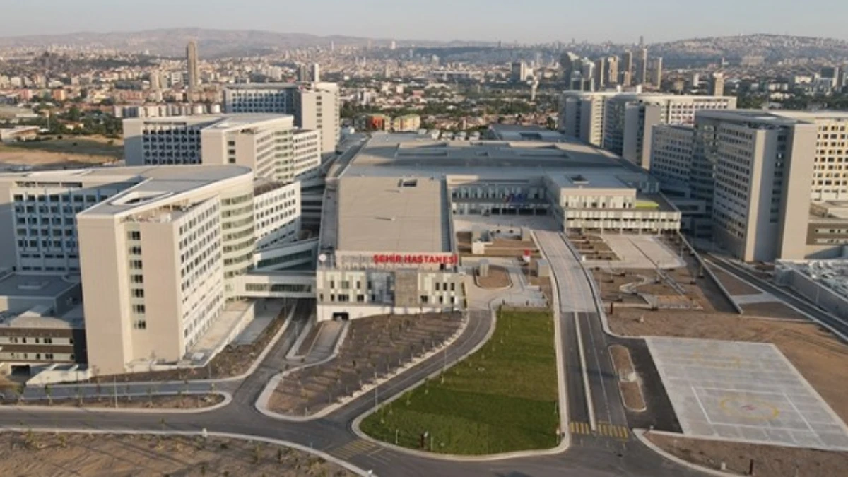 24-25 NİSAN HASTANELER: Bugün hastaneler ve sağlık ocakları açık mı?