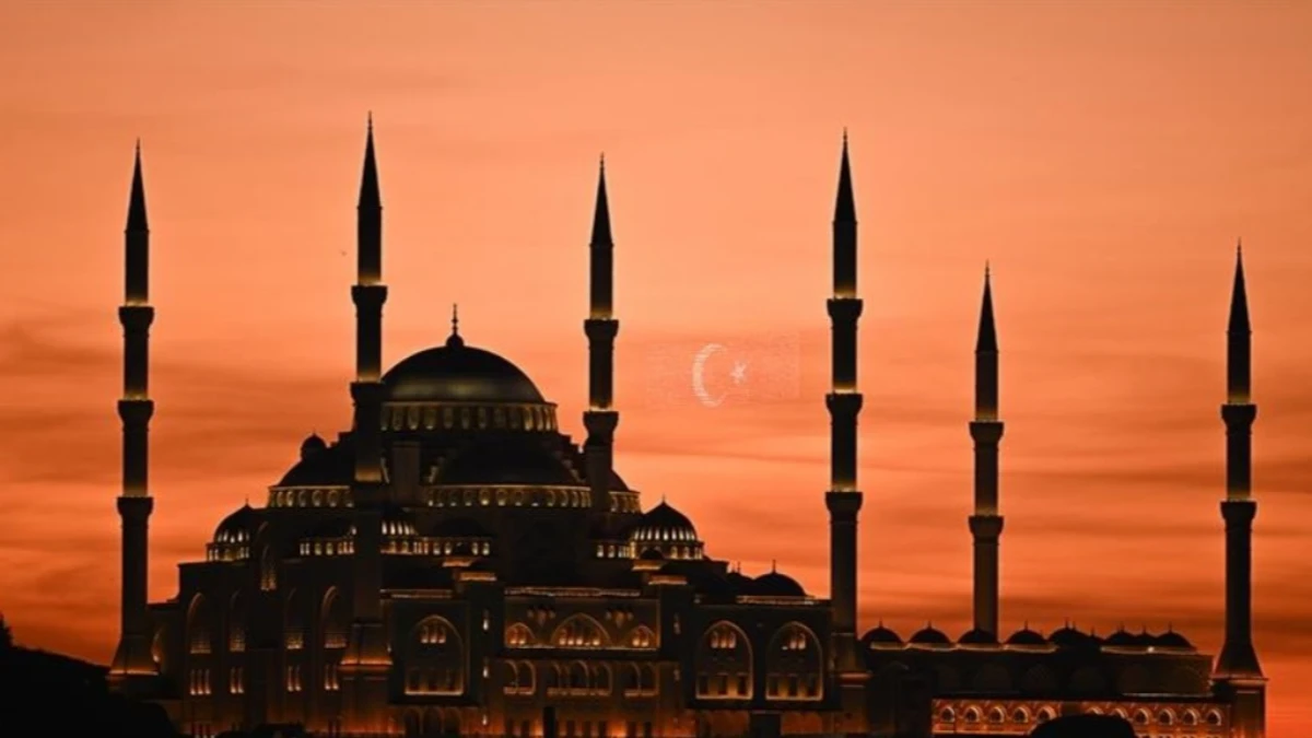 32 yılda bir aynı yılda 2 kez yaşanıyor: Üç aylar bugün başladı 32 yılda bir aynı yılda 2 kez yaşanıyor: Üç aylar bugün başladı