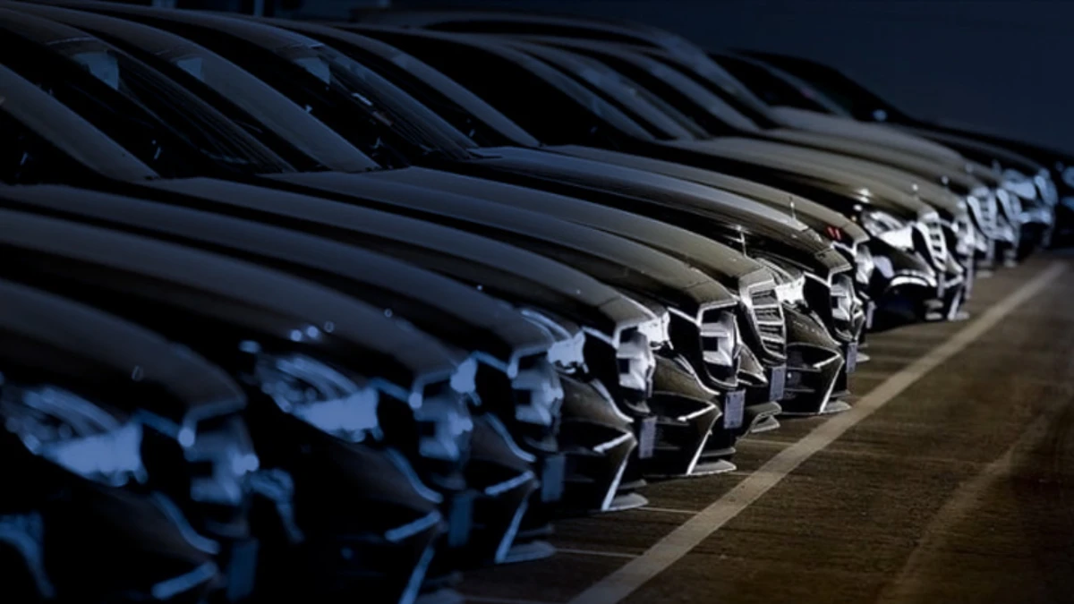 ABD, AB otomobillerine gümrük vergisini düşürmeye hazırlanıyor: İşte planlanan yeni oran ABD, AB otomobillerine gümrük vergisini düşürmeye hazırlanıyor: İşte planlanan yeni oran