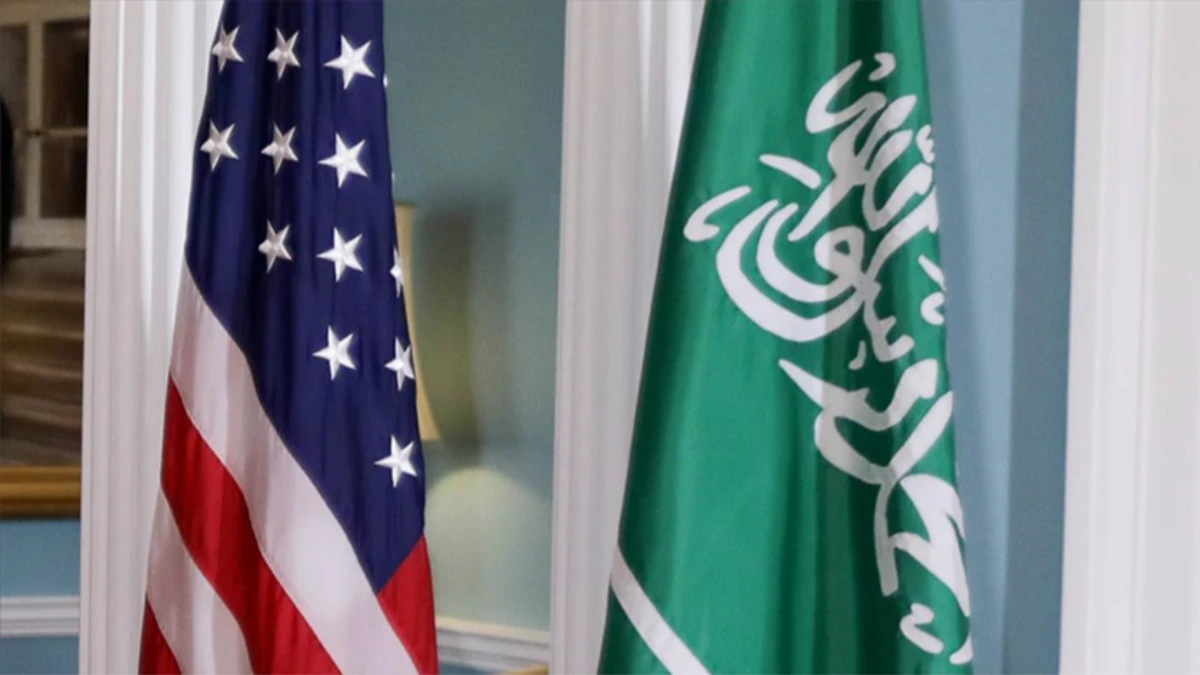 ABD ve Suudi Arabistan en büyük savunma anlaşmasını imzaladı ABD ve Suudi Arabistan en büyük savunma anlaşmasını imzaladı