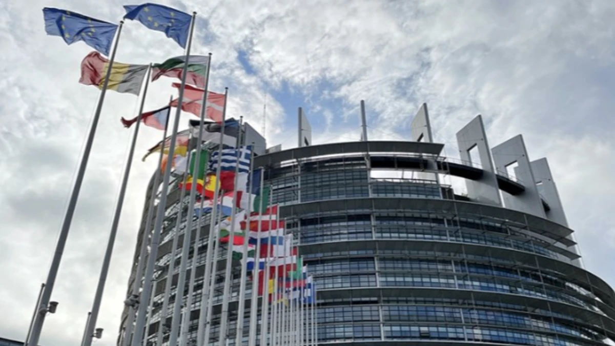 AB'den Bulgaristan'a yeşil ışık! Euro'ya geçiş tarihi belli oldu AB'den Bulgaristan'a yeşil ışık! Euro'ya geçiş tarihi belli oldu