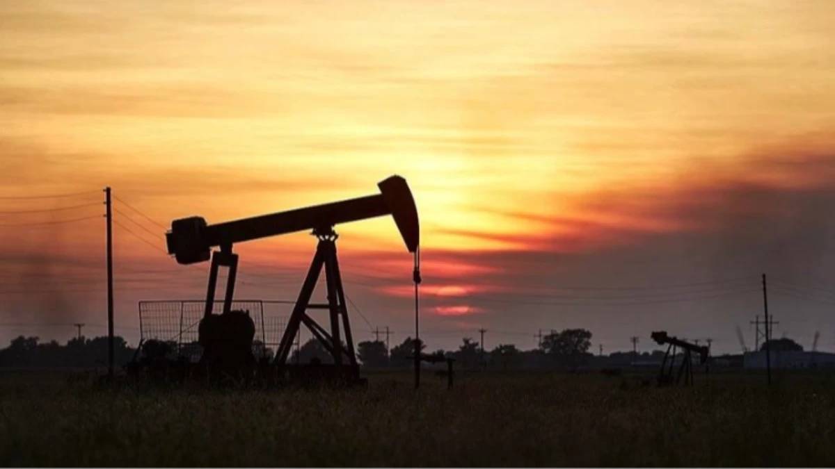 ABD'nin ticari ham petrol stokları 2 milyon varile yaklaştı