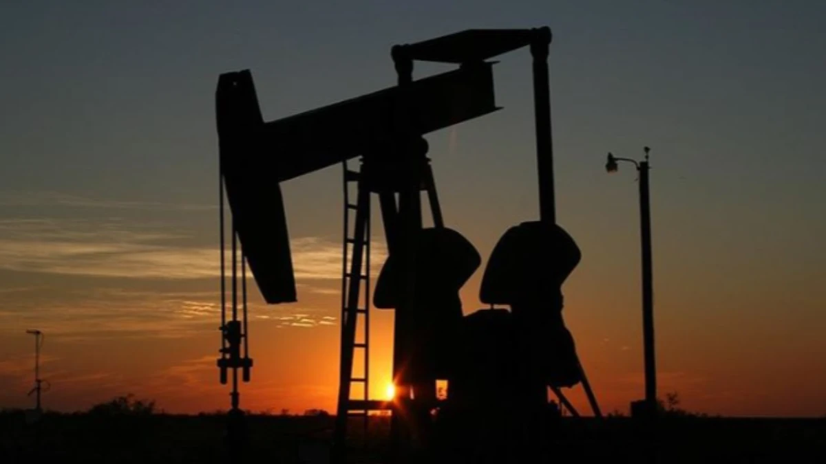 ABD'nin ticari ham petrol stokları azaldı! 415 milyon varile geriledi ABD'nin ticari ham petrol stokları azaldı! 415 milyon varile geriledi