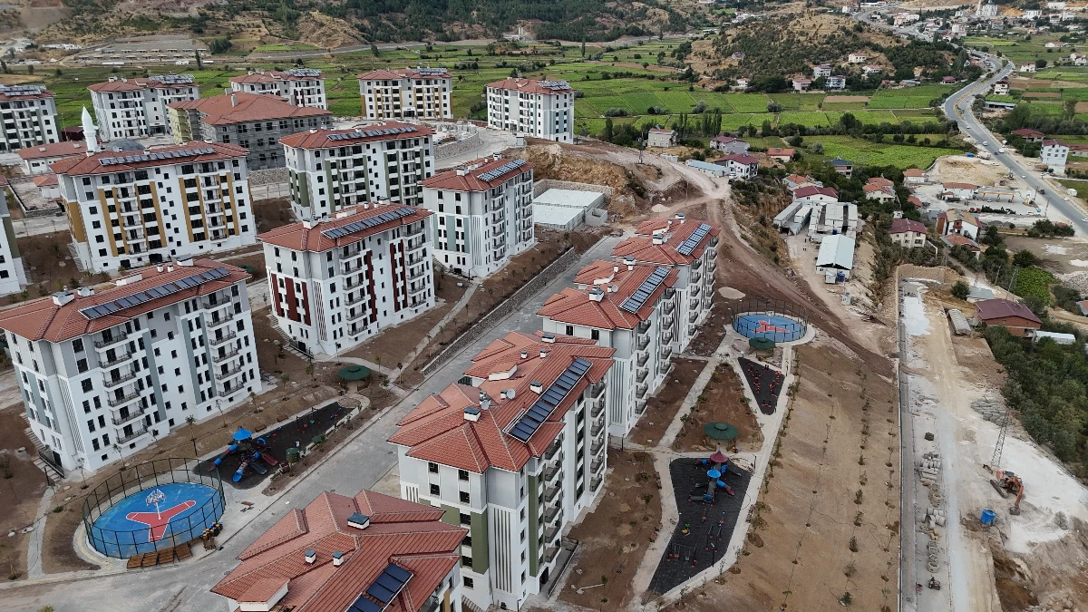 Adıyaman'da yapılan deprem konutlarında sona gelindi Adıyaman'da yapılan deprem konutlarında sona gelindi
