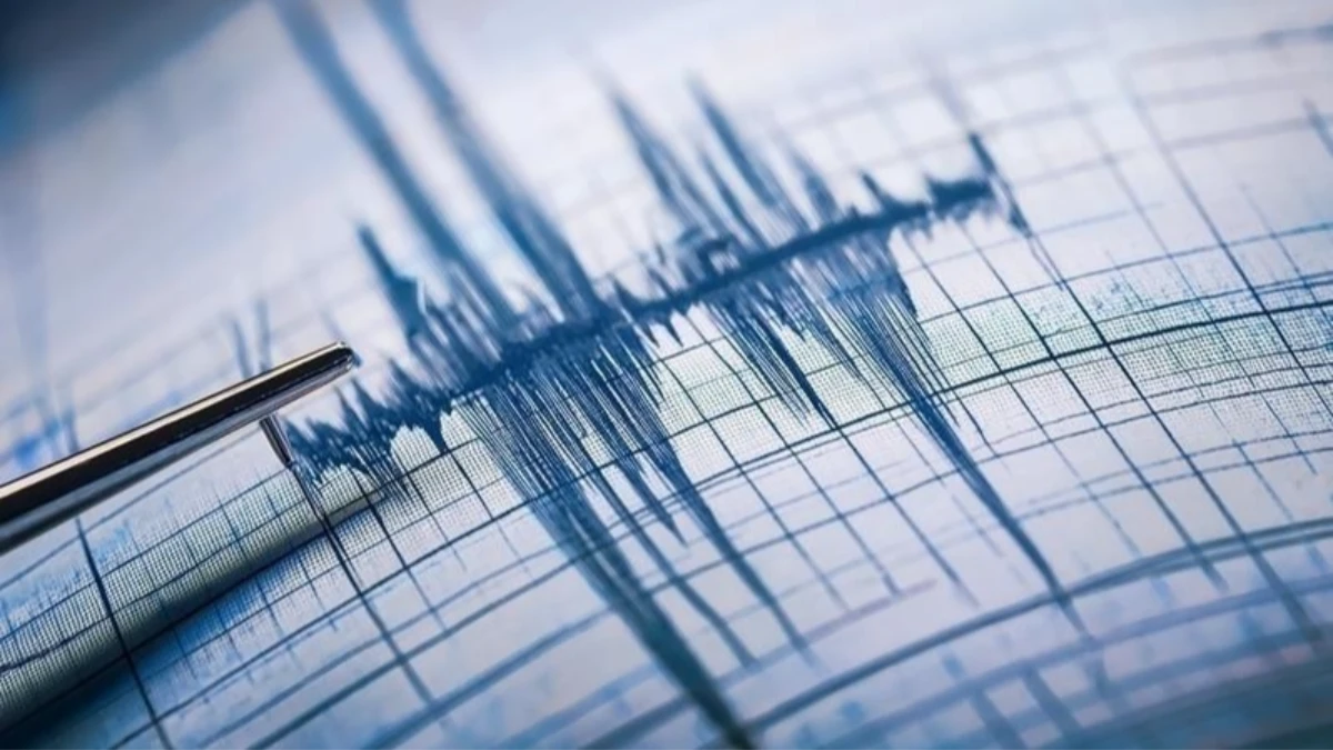 AFAD DEPREM 2025: Bina içinde ve dışında depreme yakalanırsak ne yapmalıyız? Deprem anında ne yapalım? AFAD DEPREM 2025: Bina içinde ve dışında depreme yakalanırsak ne yapmalıyız? Deprem anında ne yapalım?