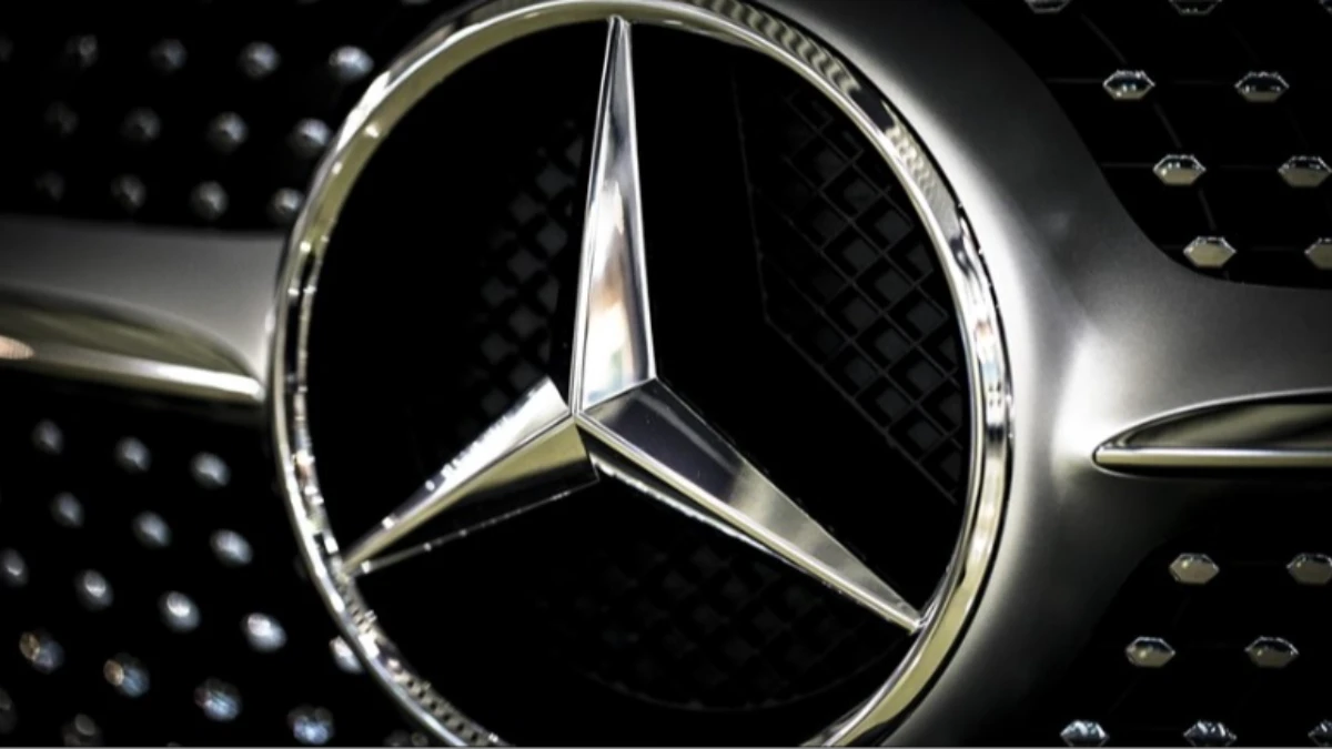 Alman otomobil üreticisi Mercedes araçlarını geri çağırıyor! Nedeni belli oldu Alman otomobil üreticisi Mercedes araçlarını geri çağırıyor! Nedeni belli oldu