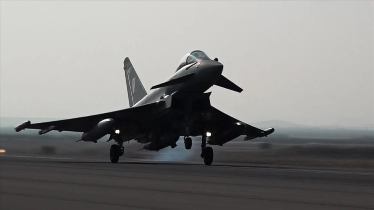 Almanya, Polonya'da Eurofighter uçakları konuşlandıracak Almanya, Polonya'da Eurofighter uçakları konuşlandıracak