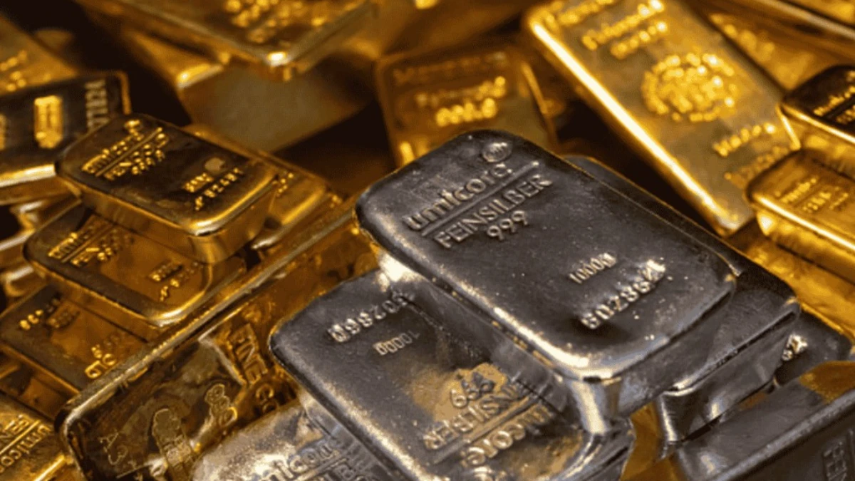 Altın yüzde 12 ve gümüş yüzde 33 geriledi! Değerli metaller rekor düşüş yaşadı Altın yüzde 12 ve gümüş yüzde 33 geriledi! Değerli metaller rekor düşüş yaşadı