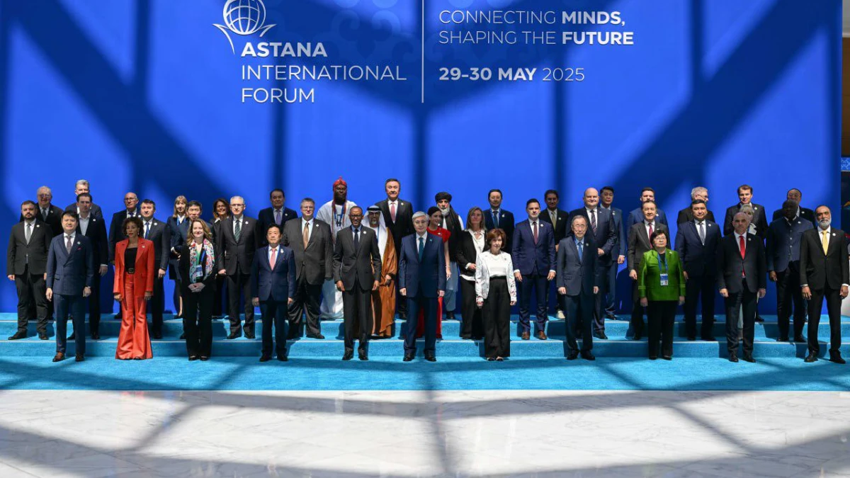 Astana Uluslararası Forumu başladı! Üç ana tema etrafında şekillendi Astana Uluslararası Forumu başladı! Üç ana tema etrafında şekillendi