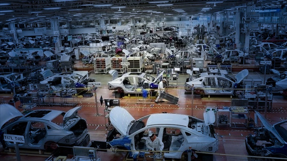 Avrupa otomotivinde 'Çin freni': 2035 yasağı gözden geçiriliyor Avrupa otomotivinde 'Çin freni': 2035 yasağı gözden geçiriliyor