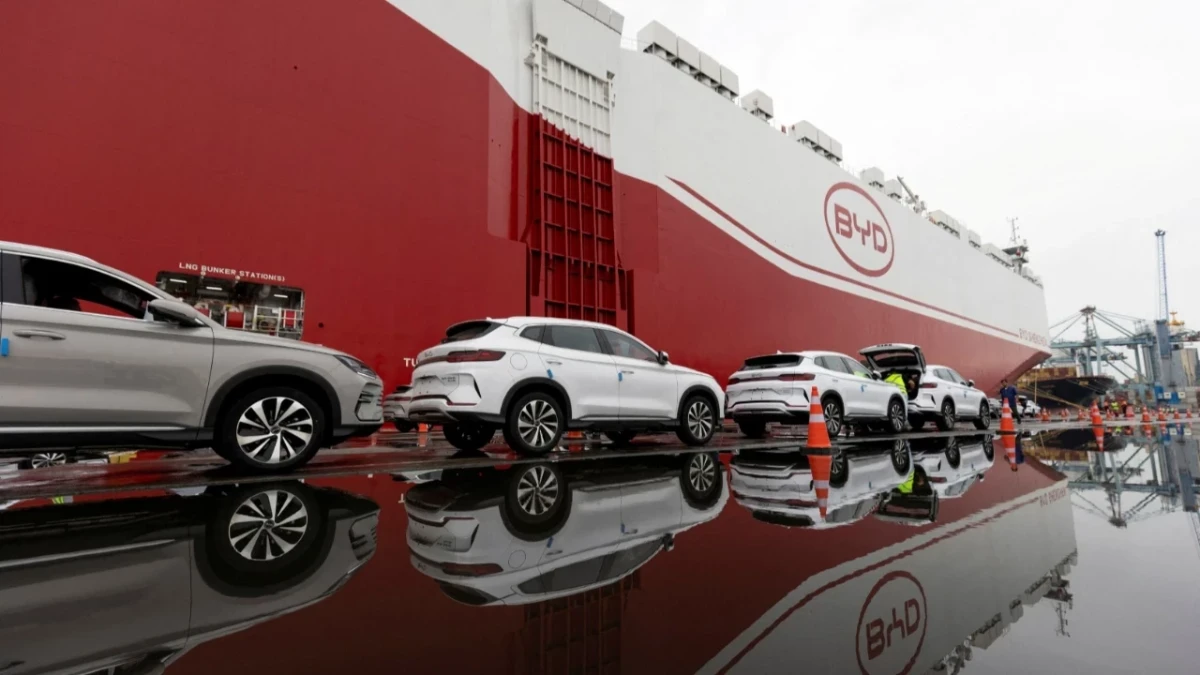 Avrupa'da elektrikli araç savaşlarında Çin imzası: BYD, Tesla'yı solladı Avrupa'da elektrikli araç savaşlarında Çin imzası: BYD, Tesla'yı solladı