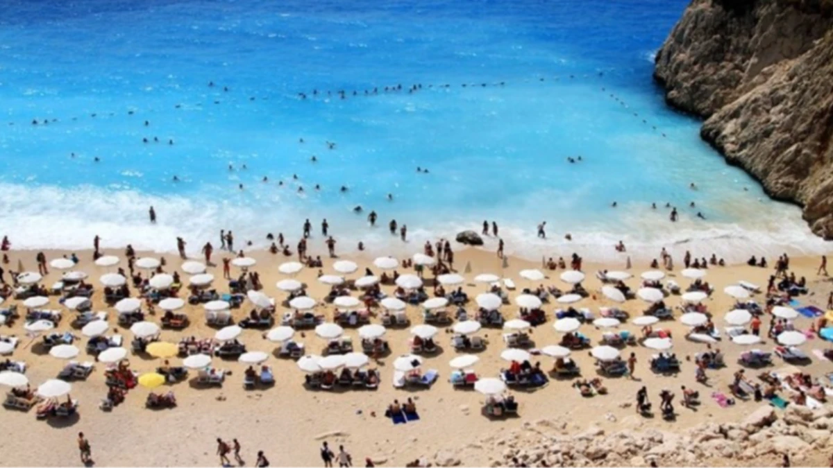 Avrupalı turistin çifte bayram rotası Antalya olacak Avrupalı turistin çifte bayram rotası Antalya olacak