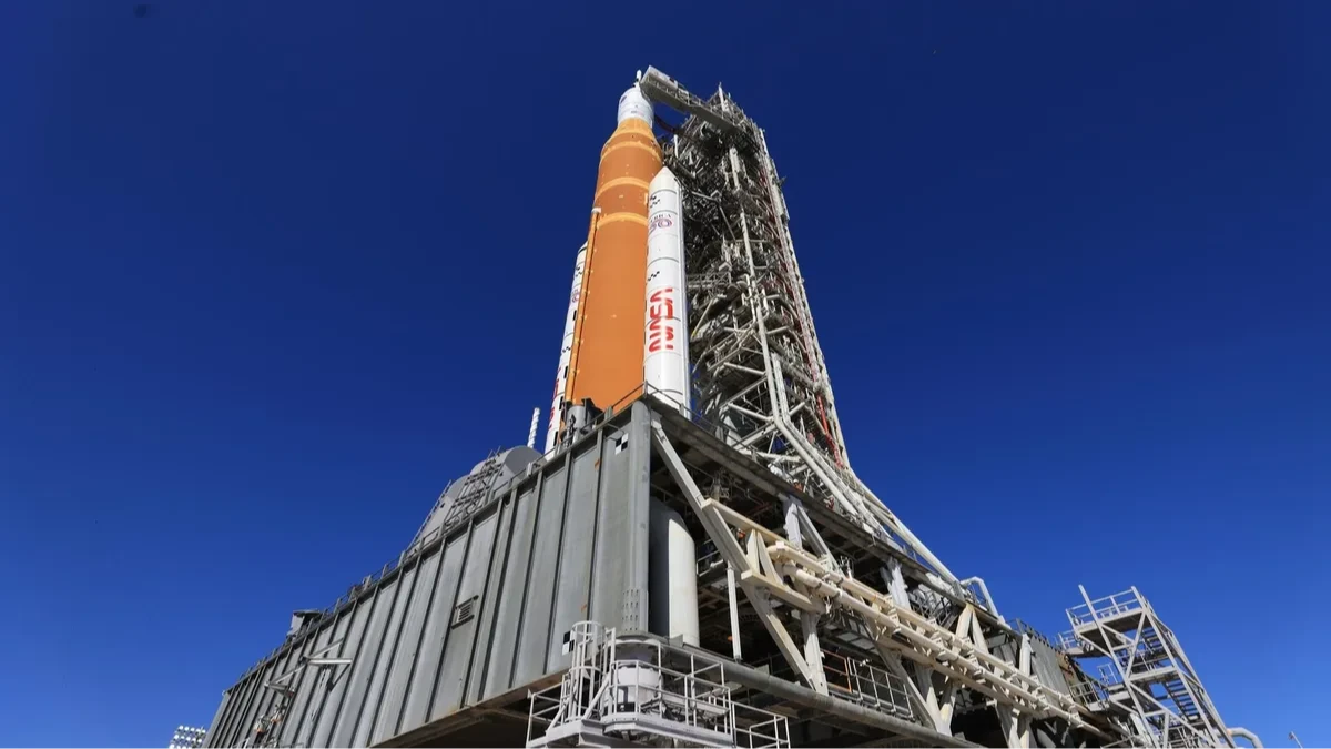 Ay görevinde helyum engeli: NASA Artemis 2 fırlatmasını Nisan’a erteledi Ay görevinde helyum engeli: NASA Artemis 2 fırlatmasını Nisan’a erteledi