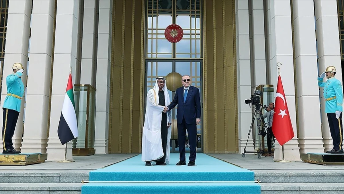 BAE ve Türkiye arasında 7 anlaşma! Erdoğan: Orta vadeli hedefimiz ticarette 40 milyar dolar BAE ve Türkiye arasında 7 anlaşma! Erdoğan: Orta vadeli hedefimiz ticarette 40 milyar dolar