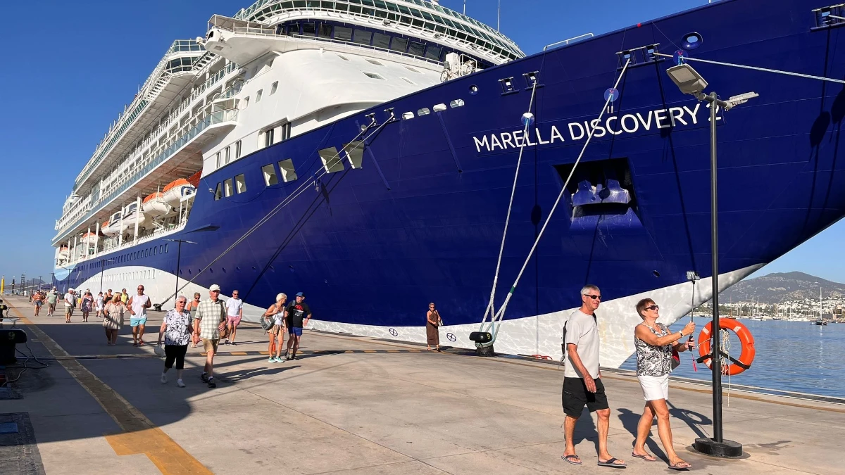 Bahamalar bayraklı Marella Discovery 2 Bodrum’a demir attı Bahamalar bayraklı Marella Discovery 2 Bodrum’a demir attı