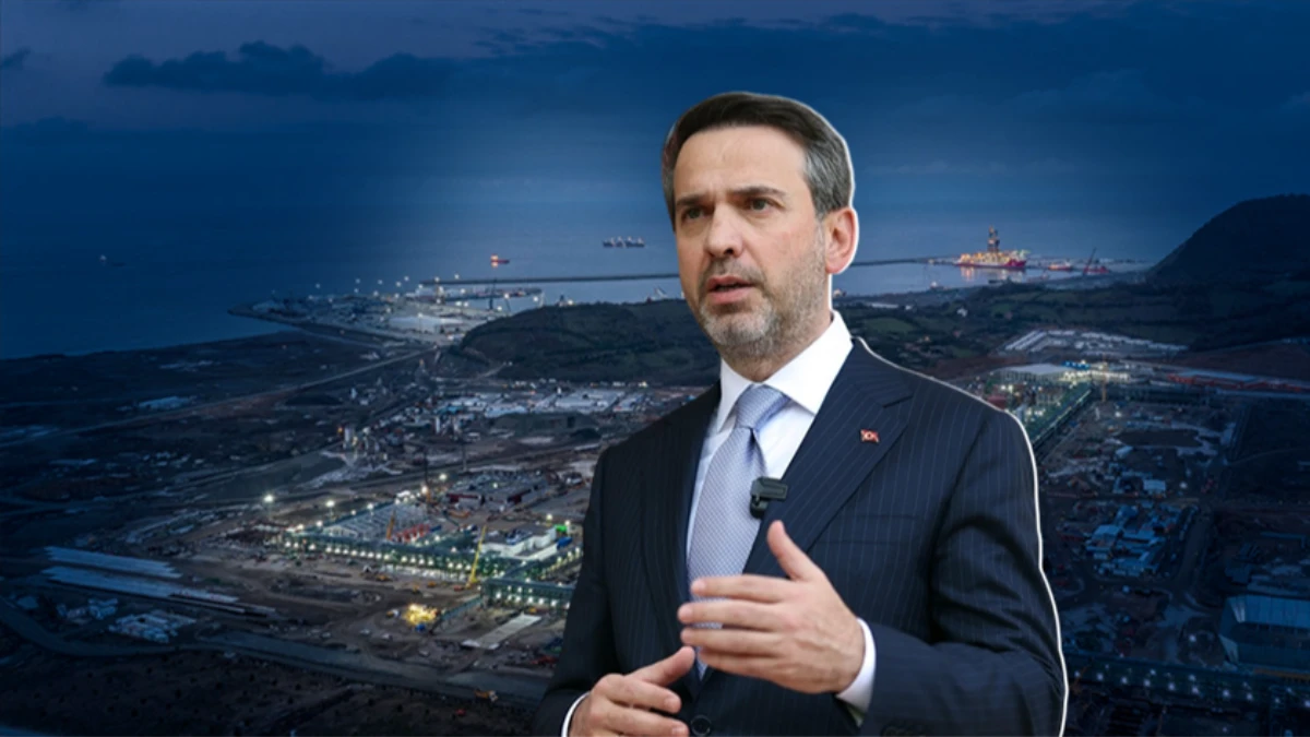 Bakan Bayraktar açıkladı: Sakarya Gaz Sahası'nın günlük üretimi 9,5 milyon metreküp Bakan Bayraktar açıkladı: Sakarya Gaz Sahası'nın günlük üretimi 9,5 milyon metreküp