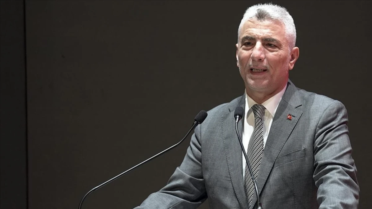 Bakan Bolat Açıkladı: Hizmet ihracatına 7,3 milyar TL hibe desteği Bakan Bolat Açıkladı: Hizmet ihracatına 7,3 milyar TL hibe desteği