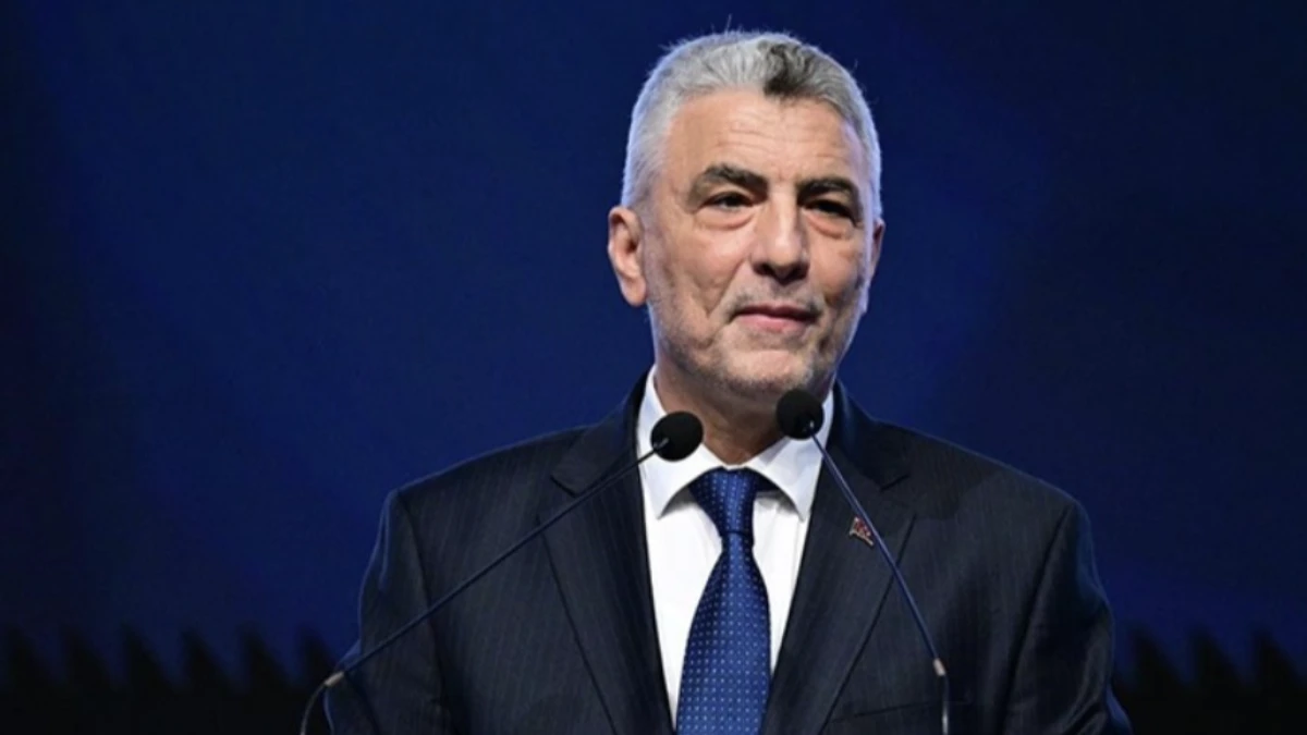Bakan Bolat beklenti anketini değerlendirdi: İhracat hedeflerine ulaşılabileceğinin işareti Bakan Bolat beklenti anketini değerlendirdi: İhracat hedeflerine ulaşılabileceğinin işareti