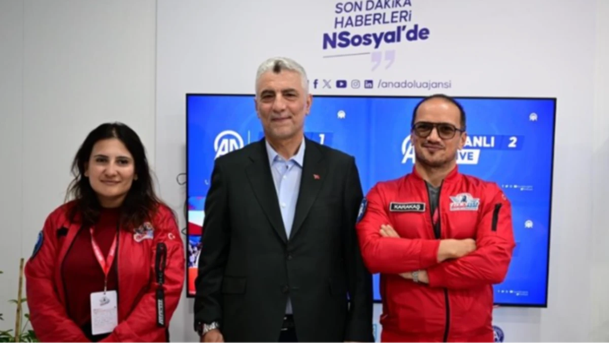 Bakan Bolat: TEKNOFEST Türkiye’nin başarılarını ve coşkusunu yansıtıyor Bakan Bolat: TEKNOFEST Türkiye’nin başarılarını ve coşkusunu yansıtıyor