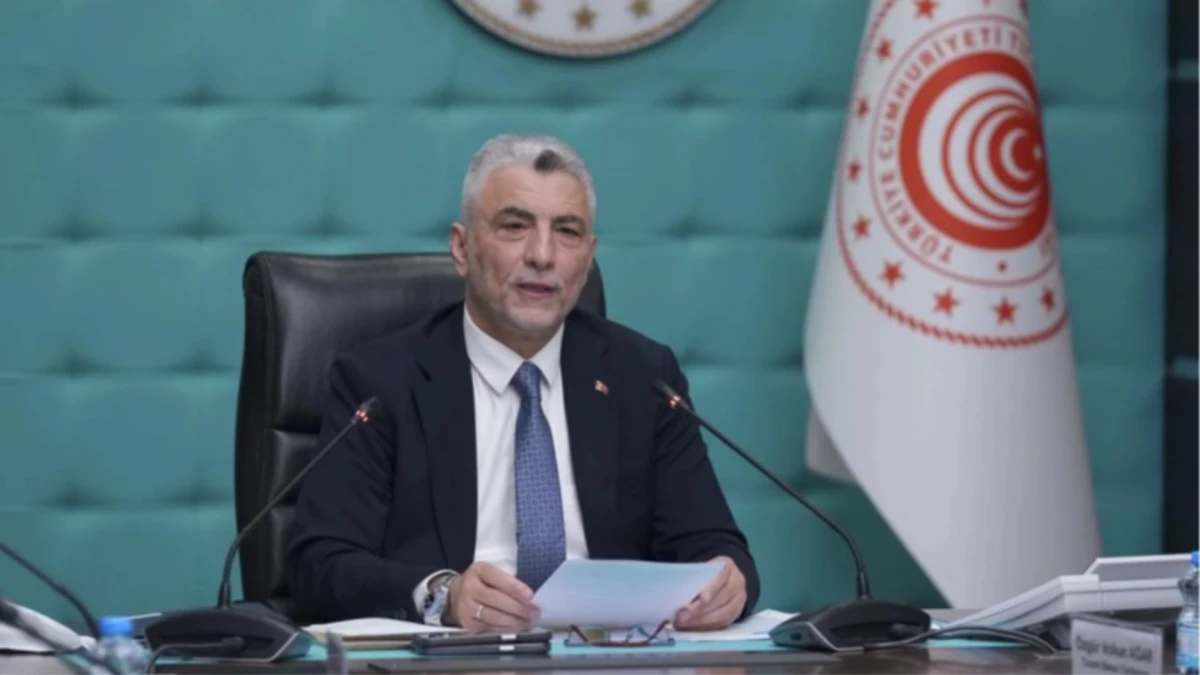 Bakan Bolat verileri değerlendirdi: Temmuzda cari fazla bekleniyor Bakan Bolat verileri değerlendirdi: Temmuzda cari fazla bekleniyor