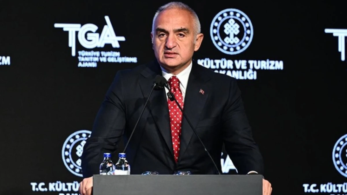 Bakan Ersoy: Türk dizileri, dünyanın en büyük Türkçe kursudur Bakan Ersoy: Türk dizileri, dünyanın en büyük Türkçe kursudur