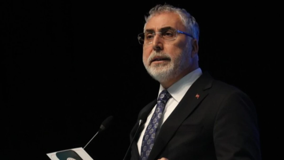 Bakan Işıkhan: İşçi sağlığı ve can güvenliği önceliğimiz Bakan Işıkhan: İşçi sağlığı ve can güvenliği önceliğimiz