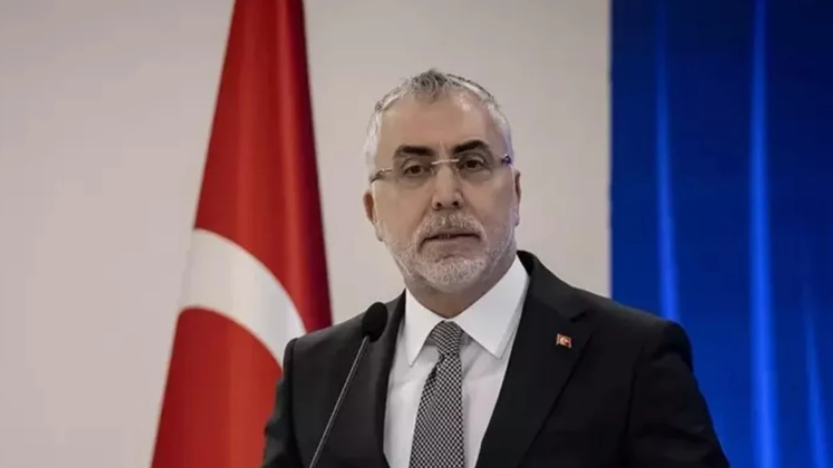 Bakan Işıkhan'dan ekonomi mesajı: Tam 20 çeyrektir kesintisiz büyüme sürüyor Bakan Işıkhan'dan ekonomi mesajı: Tam 20 çeyrektir kesintisiz büyüme sürüyor