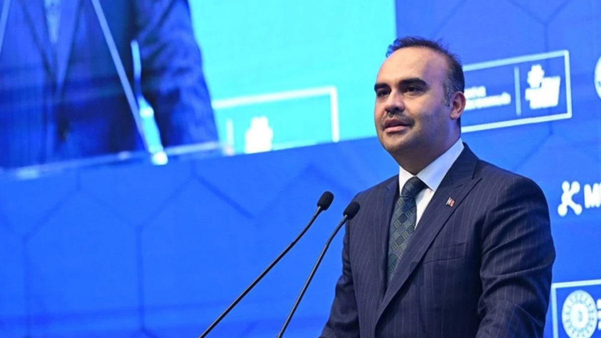 Bakan Kacır 'Büyük yatırımlar hayata geçecek' diyerek açıkladı: 4 alan öne çıktı! Bakan Kacır 'Büyük yatırımlar hayata geçecek' diyerek açıkladı: 4 alan öne çıktı!