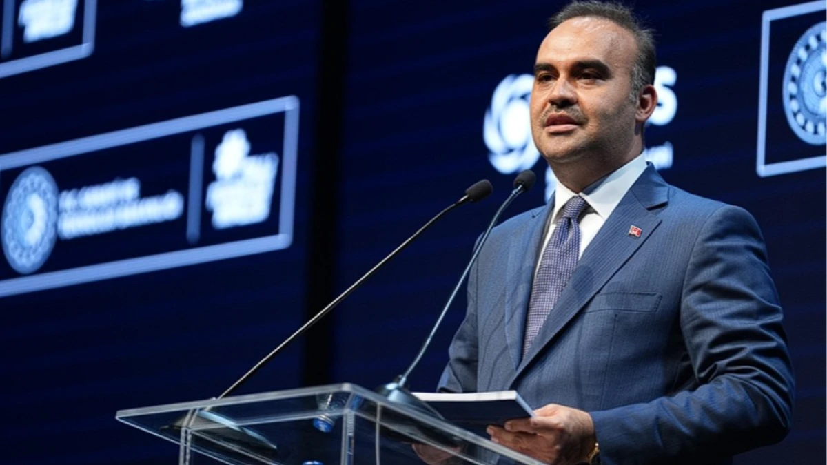 Bakan Kacır: Yerli teknoloji üretmeyen ülkeler ayakta kalamaz Bakan Kacır: Yerli teknoloji üretmeyen ülkeler ayakta kalamaz