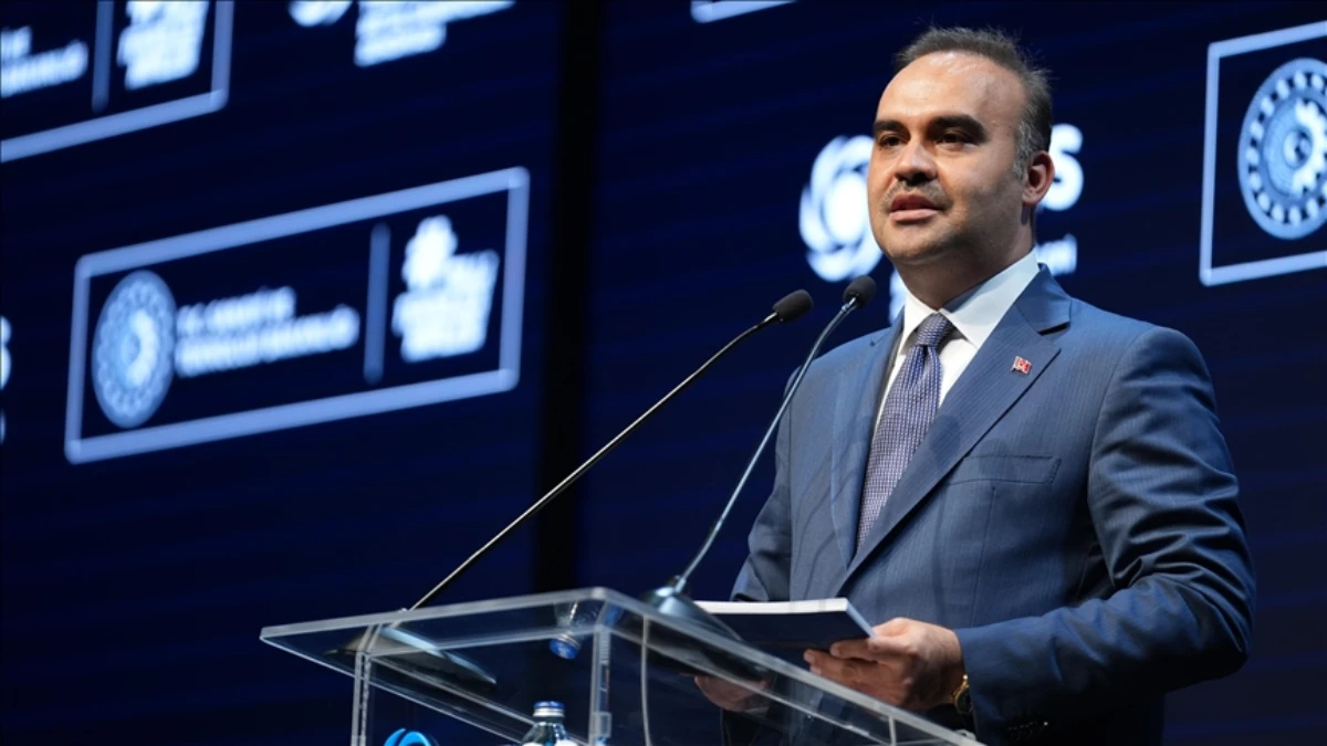 Bakan Kacır'dan enflasyon açıklaması: Sanayici ve ihracatçı için yeni bir fırsat penceresi açılacak Bakan Kacır'dan enflasyon açıklaması: Sanayici ve ihracatçı için yeni bir fırsat penceresi açılacak