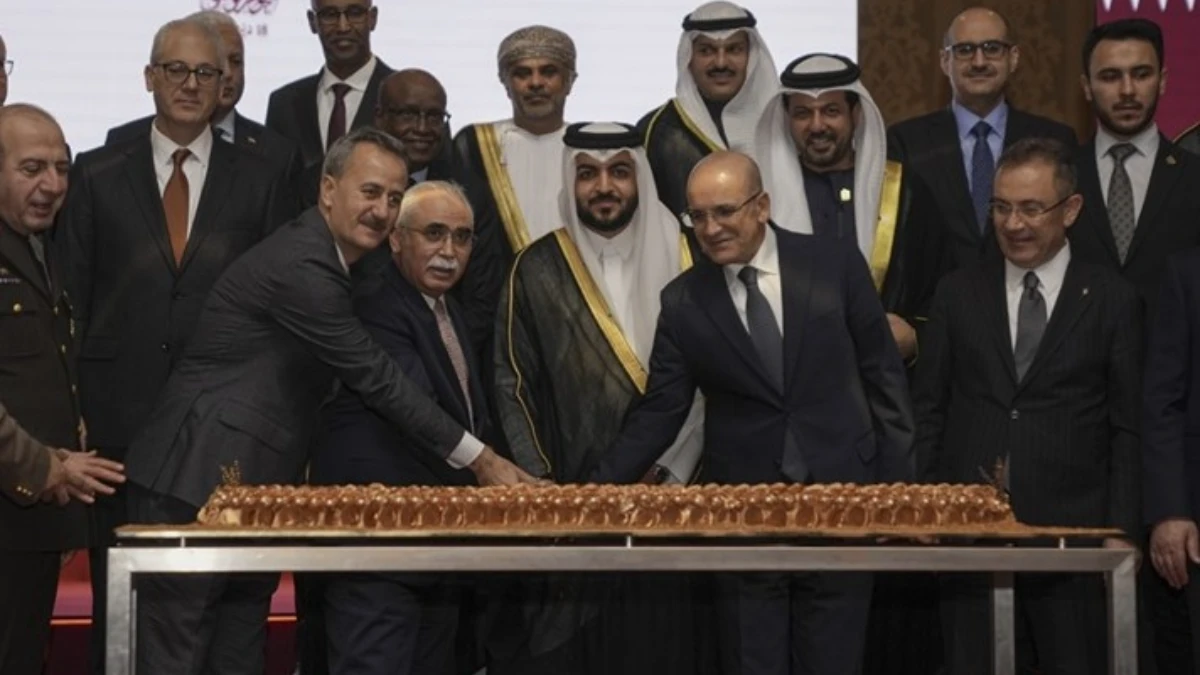 Bakan Şimşek’ten Katar mesajı: Ticarette hedef 5 milyar dolar Bakan Şimşek’ten Katar mesajı: Ticarette hedef 5 milyar dolar