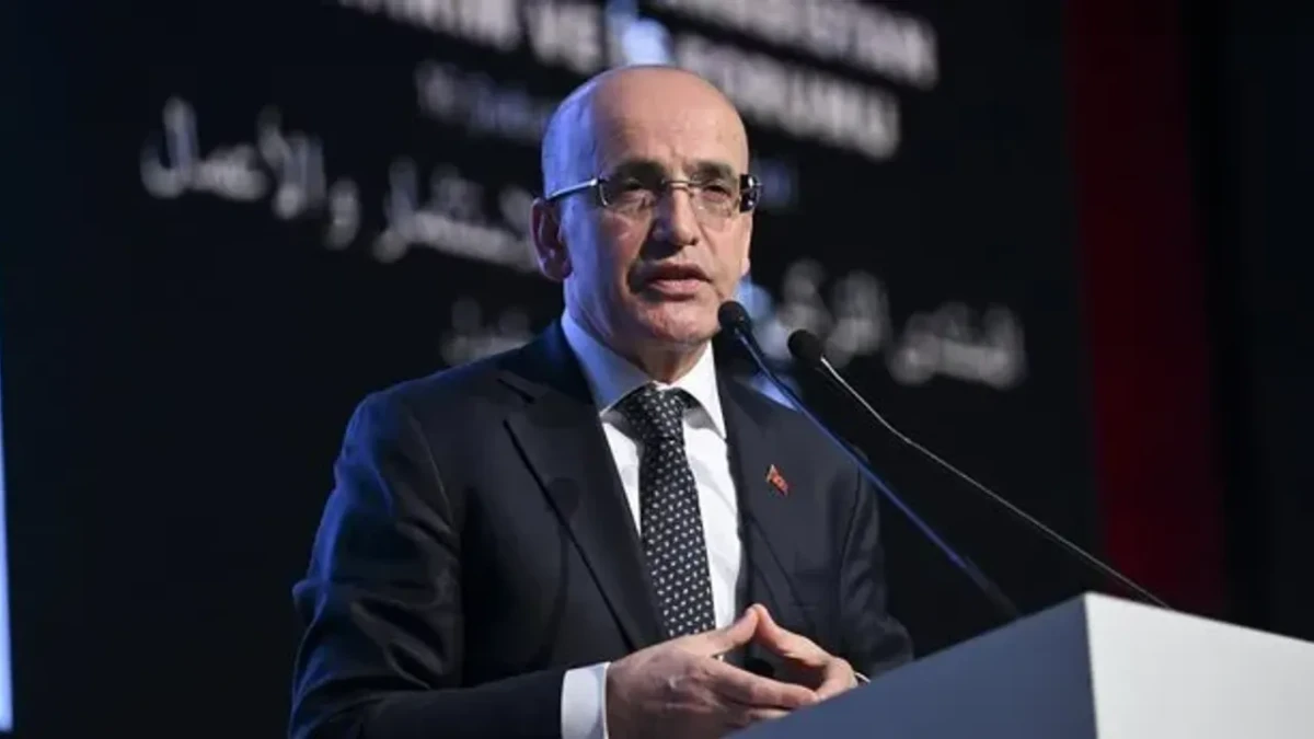 Bakan Şimşek'ten Katar'da önemli temaslar! Yatırım fırsatlarını anlattı Bakan Şimşek'ten Katar'da önemli temaslar! Yatırım fırsatlarını anlattı