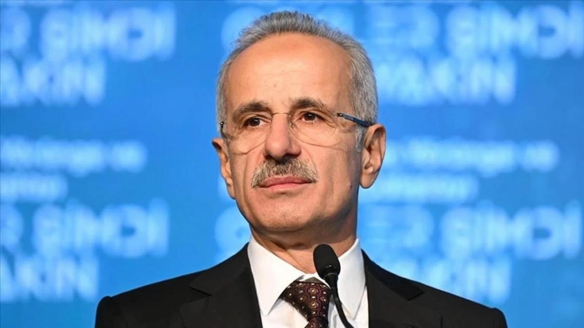 Bakan Uraloğlu: 2,5 saat süren seyahat süresi 36 dakikaya düşecek Bakan Uraloğlu: 2,5 saat süren seyahat süresi 36 dakikaya düşecek