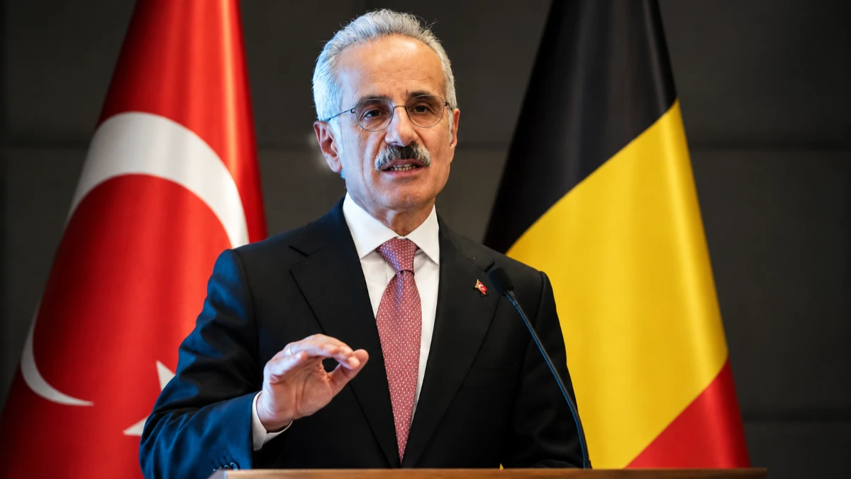 Bakan Uraloğlu'ndan Belçika mesajı: 'Bağlantılı ulaşımı artırmalıyız' Bakan Uraloğlu'ndan Belçika mesajı: 'Bağlantılı ulaşımı artırmalıyız'