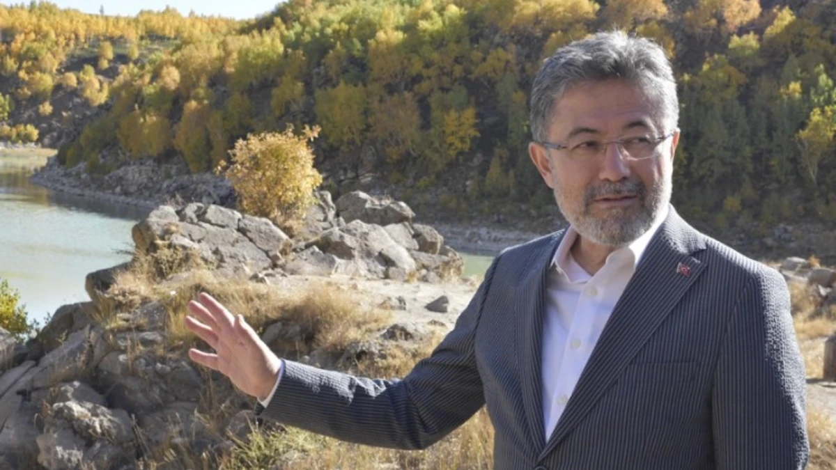 Bakan Yumaklı Nemrut Kalderası’nda incelemelerde bulundu: Milli park ilanı için çalışmalar sona yaklaştı Bakan Yumaklı Nemrut Kalderası’nda incelemelerde bulundu: Milli park ilanı için çalışmalar sona yaklaştı