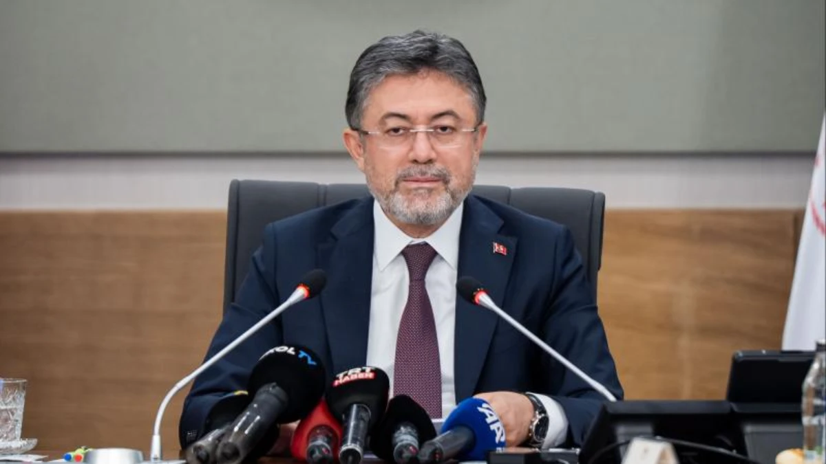 Bakan Yumaklı'dan su çağrısı: Suyu korumak artık tercih değil, ortak sorumlulu Bakan Yumaklı'dan su çağrısı: Suyu korumak artık tercih değil, ortak sorumlulu