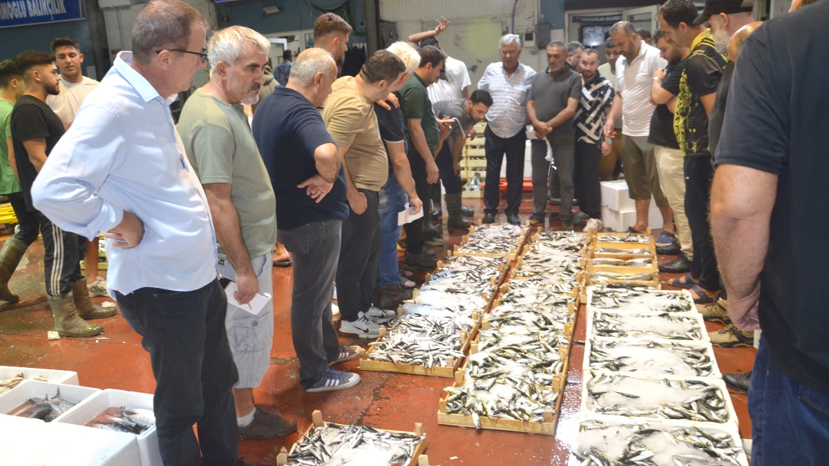 Balıkçılar sezona ‘bereket’ parolasıyla başladı Balıkçılar sezona ‘bereket’ parolasıyla başladı