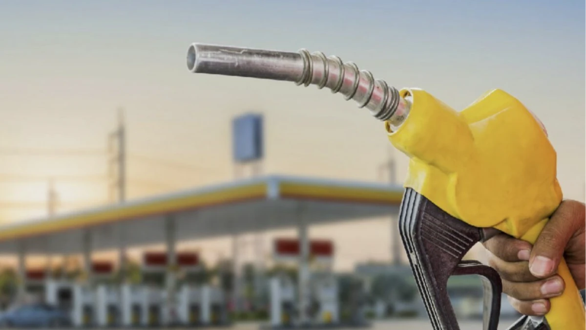 Benzine zam, motorine zam haberi var mı? Mazot fiyatı için 6,70 TL, benzin fiyatı için 2,50 TL zam bekleniyor Benzine zam, motorine zam haberi var mı? Mazot fiyatı için 6,70 TL, benzin fiyatı için 2,50 TL zam bekleniyor
