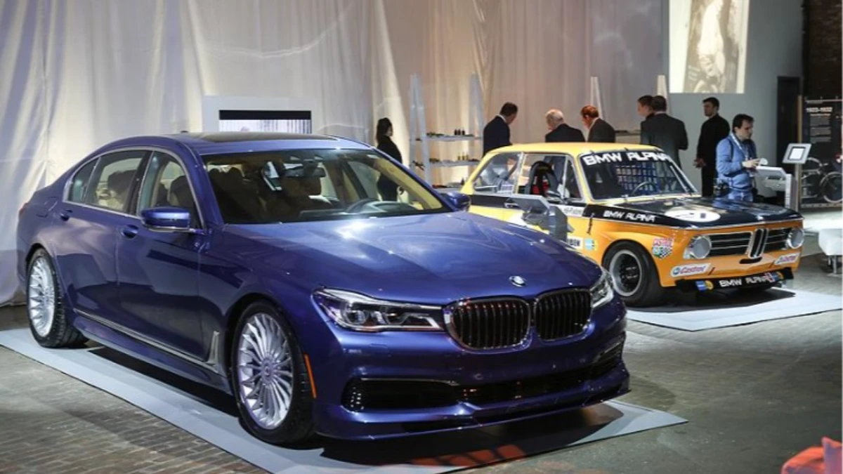 BMW yüzbinlerce aracı servislere geri çağırıyor! Nedeni belli oldu BMW yüzbinlerce aracı servislere geri çağırıyor! Nedeni belli oldu