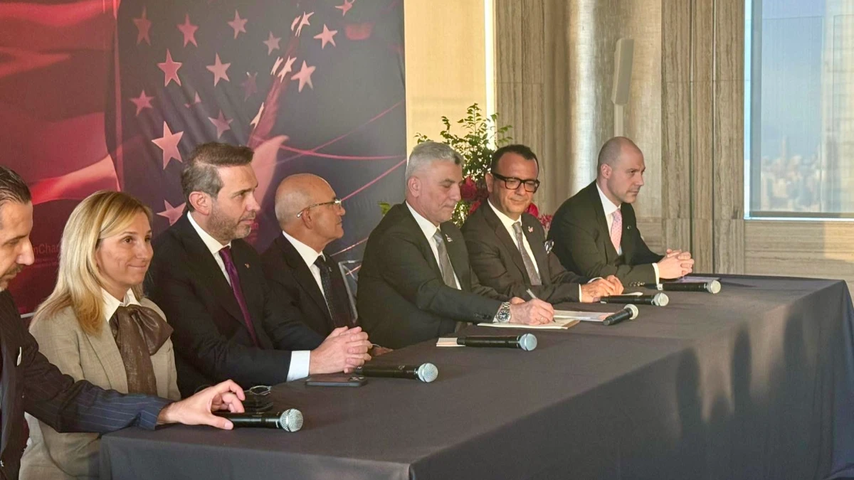 Bolat'tan New York'ta 'yatırım ve işbirliği' mesajı Bolat'tan New York'ta 'yatırım ve işbirliği' mesajı