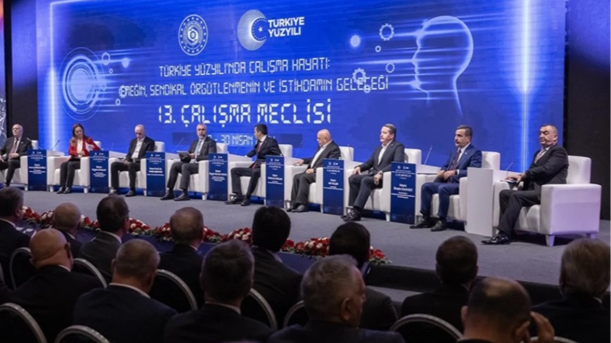 Çalışma Meclisi 22 Ocak’ta toplanıyor: Gündemde çalışma hayatında dijital dönüşüm var Çalışma Meclisi 22 Ocak’ta toplanıyor: Gündemde çalışma hayatında dijital dönüşüm var