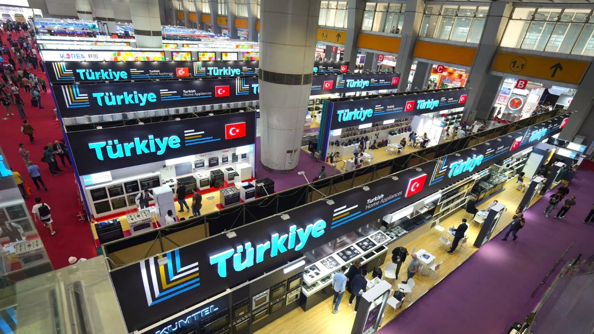 Çin'e çıkarma: Canton Fuarı'nda en büyük katılımcı Türkiye Çin'e çıkarma: Canton Fuarı'nda en büyük katılımcı Türkiye