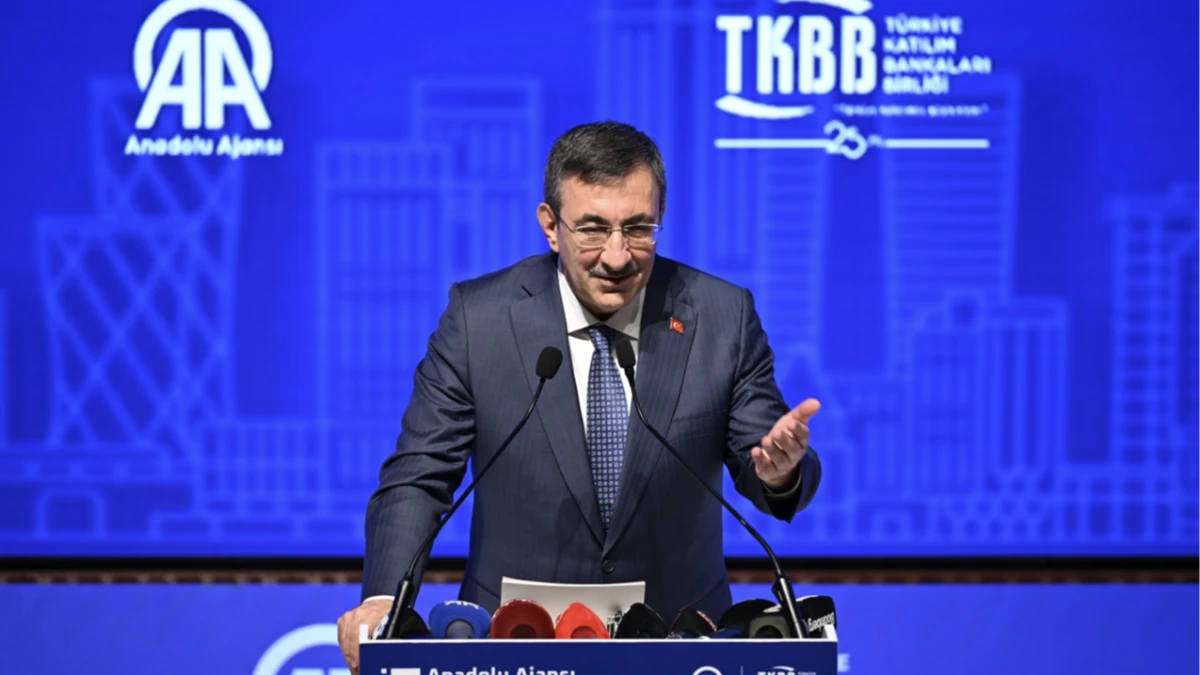 Cevdet Yılmaz'da İstanbul Finans Merkezi mesajı: Kaldıraç rolü görecek