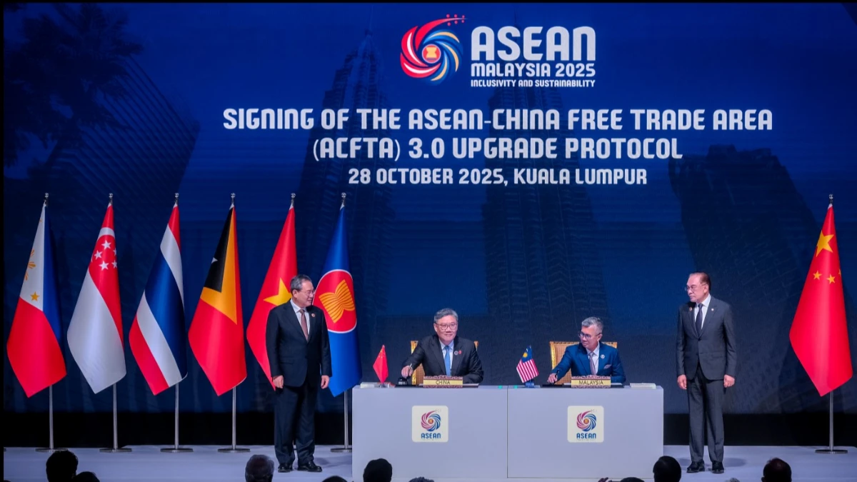 Çin ve ASEAN ülkeleri ticaret 3.0'a geçti Çin ve ASEAN ülkeleri ticaret 3.0'a geçti