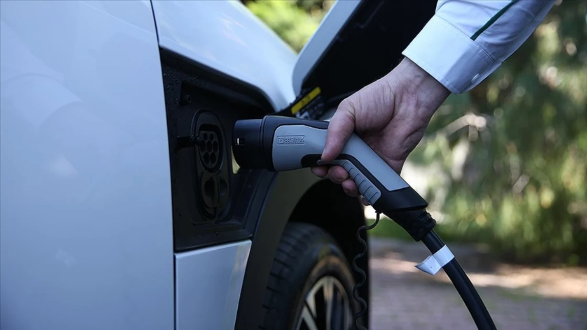 Çin'de elektrikli araç satışı yüzde 32.7 arttı Çin'de elektrikli araç satışı yüzde 32.7 arttı