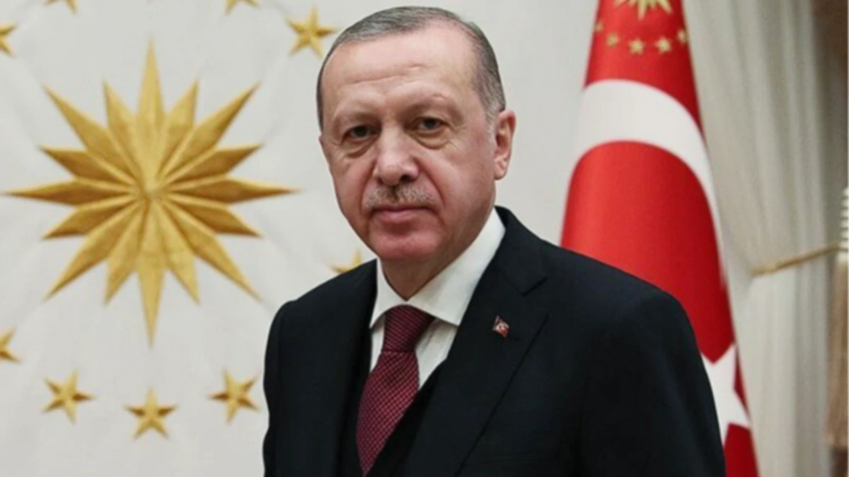 Cumhurbaşkanı Erdoğan 1 Mayıs’ı kutladı: İşçi ve işverenlere mesaj verdi Cumhurbaşkanı Erdoğan 1 Mayıs’ı kutladı: İşçi ve işverenlere mesaj verdi