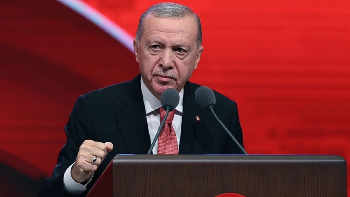 Cumhurbaşkanı Erdoğan: İstanbul'un fethi bir şehrin hayat bulmasıdır Cumhurbaşkanı Erdoğan: İstanbul'un fethi bir şehrin hayat bulmasıdır