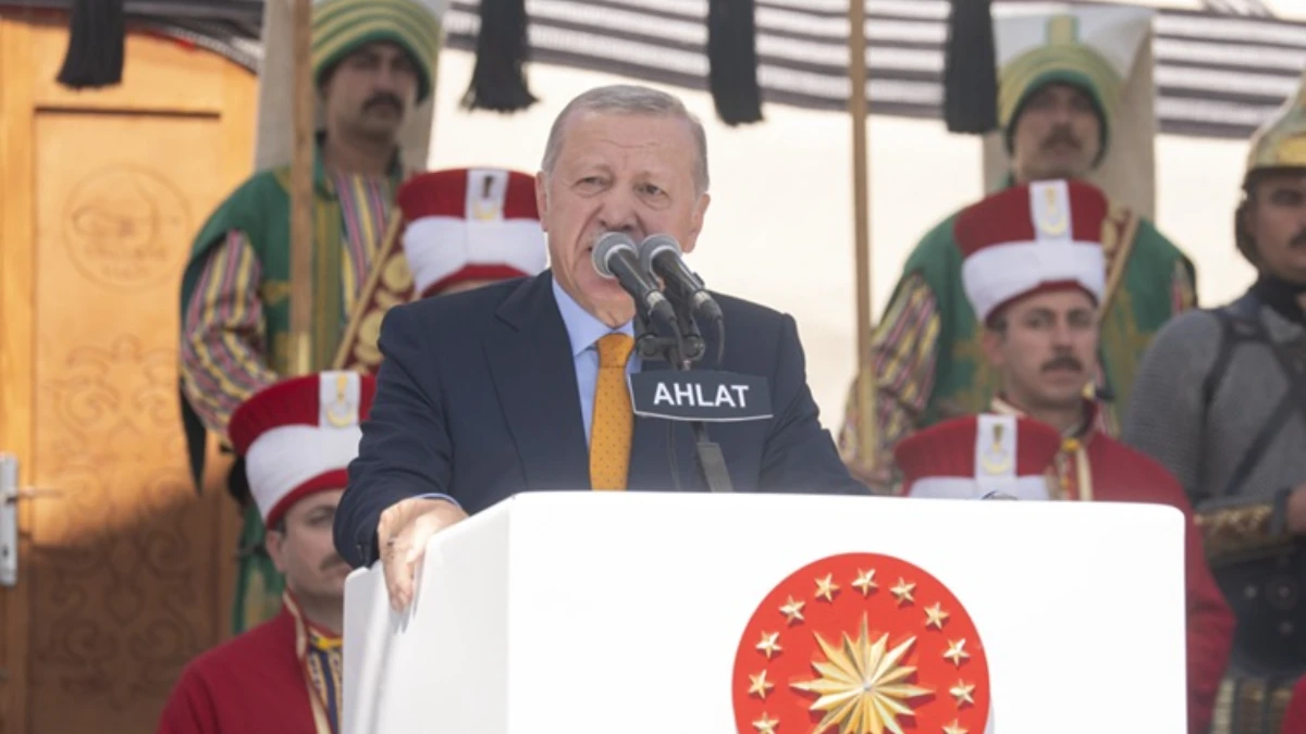 Cumhurbaşkanı Erdoğan'dan Terörsüz Türkiye mesajı: Artık son düzlükteyiz Cumhurbaşkanı Erdoğan'dan Terörsüz Türkiye mesajı: Artık son düzlükteyiz